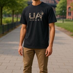 Under Armour Men's Black and Gold Hunt Tee